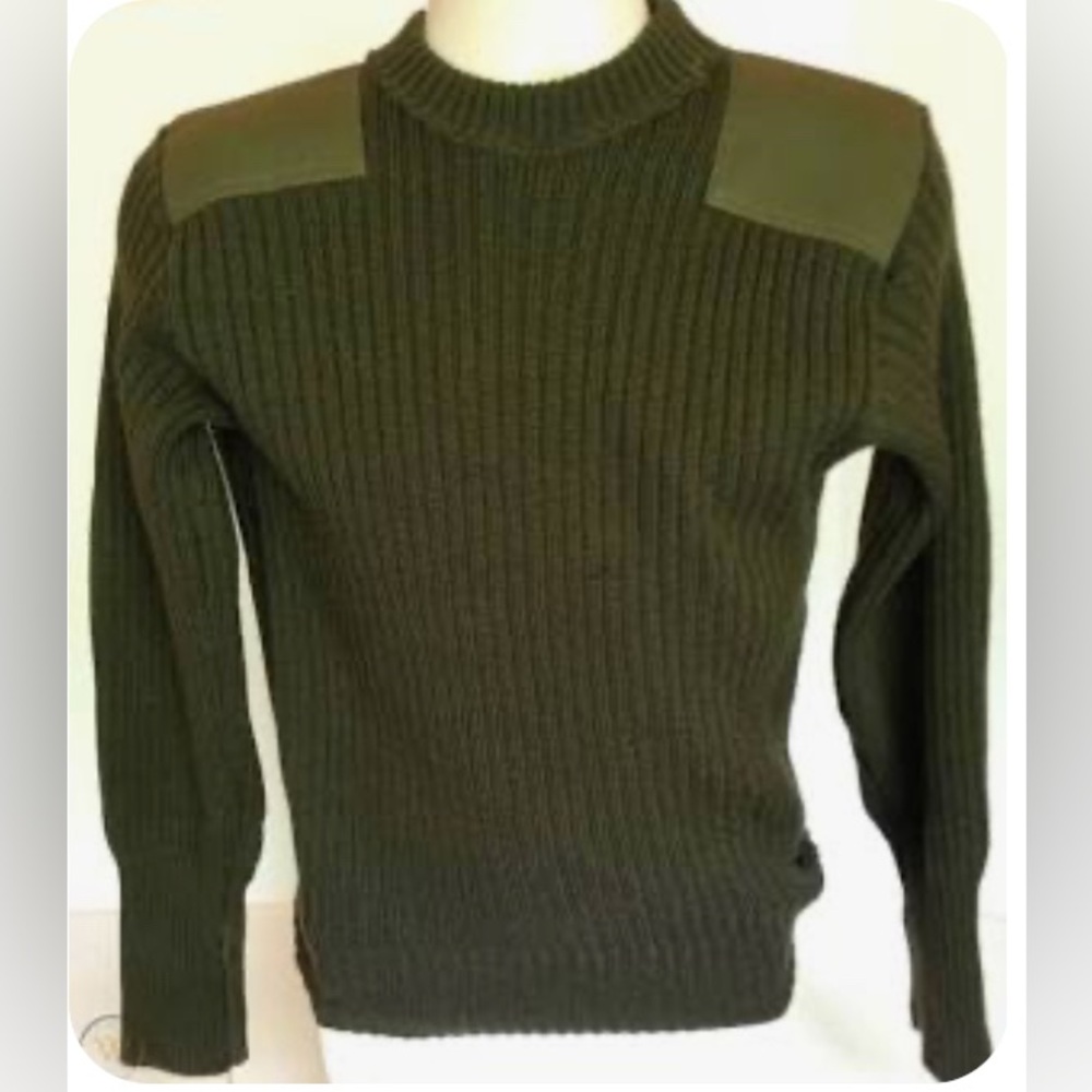 NWOT U.S. Marine Corps Shade 2247 Olive Green Ribbed Wool Knit Sweater Size 42